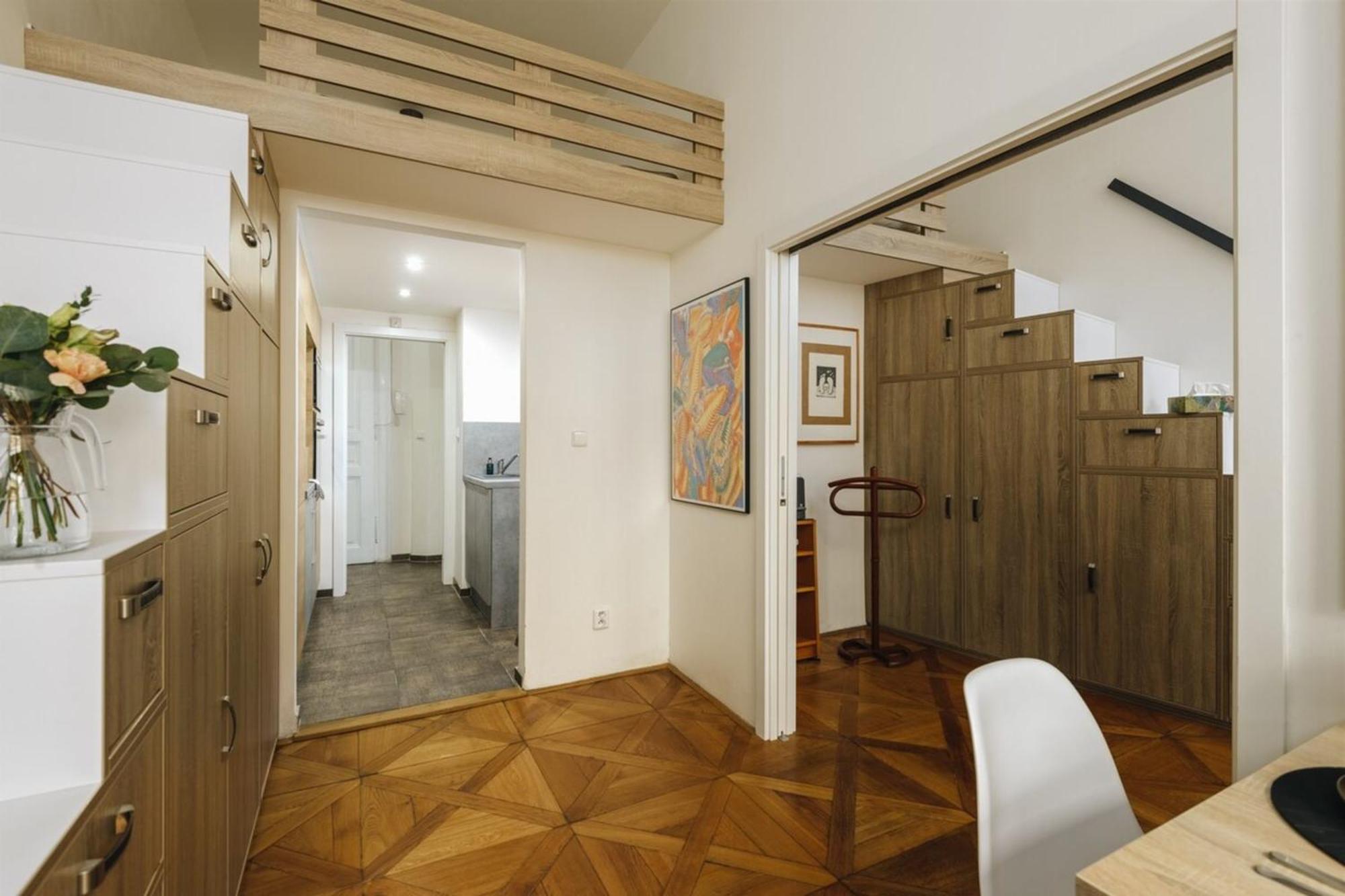 Cozy & Comfortable Apt Walking Anywhere You Want Sen Prague Exterior photo
