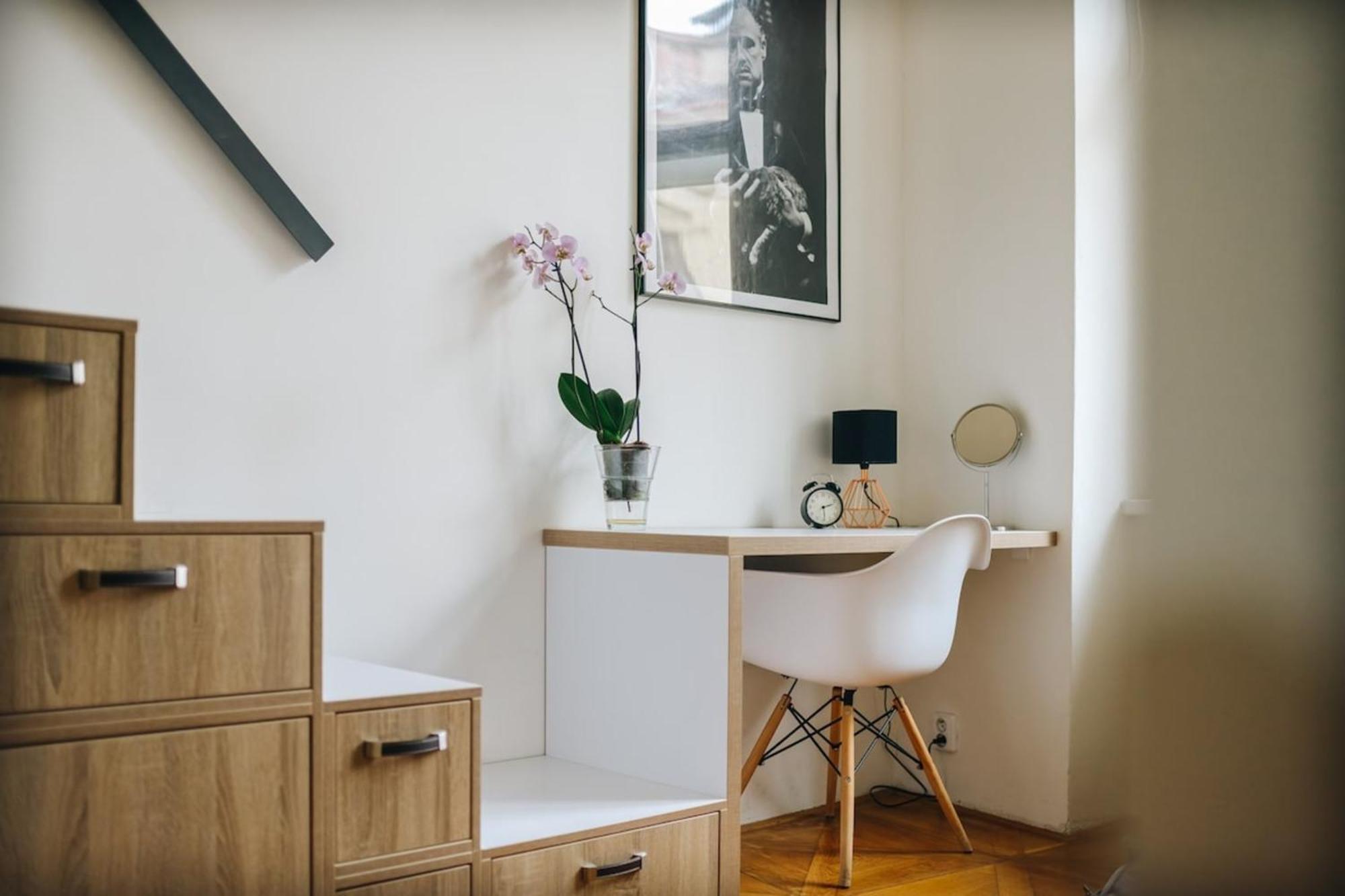 Cozy & Comfortable Apt Walking Anywhere You Want Sen Prague Exterior photo
